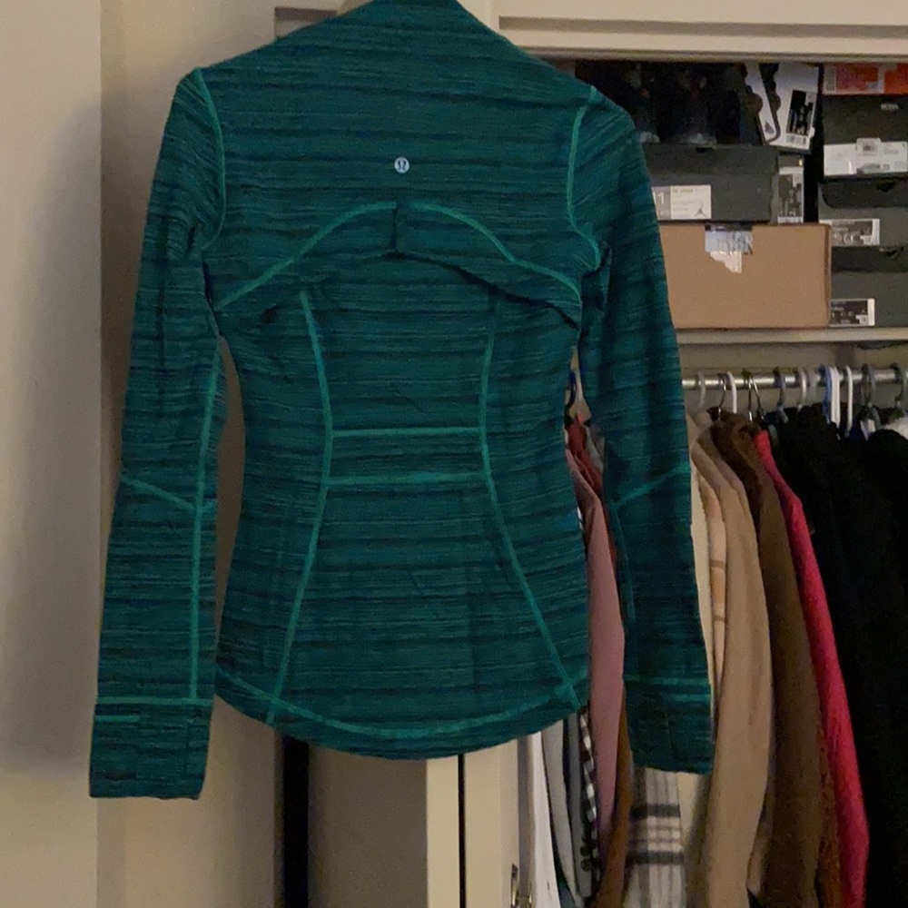 Lululemon jacket - Picture 2 of 4